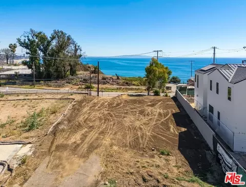 17056 Livorno Dr, Pacific Palisades, CA 90272