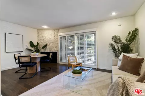 141 S Clark Dr #210, Los Angeles, CA 90048