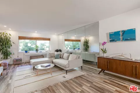 2260 N Cahuenga Blvd #306, Los Angeles, CA 90068