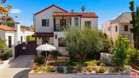 1042 S Stanley Ave, Los Angeles, CA 90019