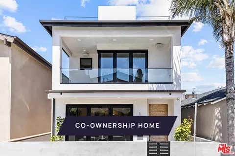 117 25th St, Newport Beach, CA 92663