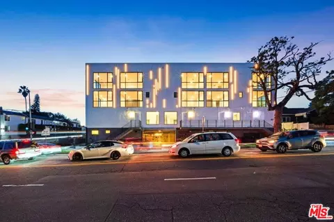 307 N Wilton Pl, Los Angeles, CA 90004