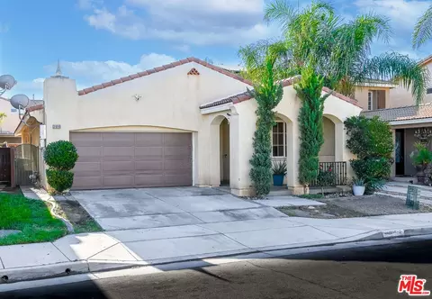 Exterior - 3896 Manquelo Ct, Perris, CA 92571 photo 2 of 11