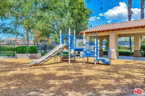 Exterior - 3896 Manquelo Ct, Perris, CA 92571 photo 10 of 11