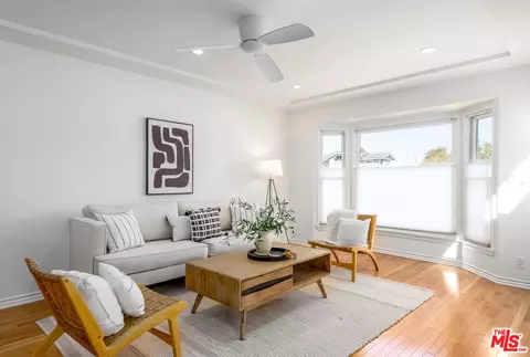 8361 Westlawn Ave, Los Angeles, CA 90045