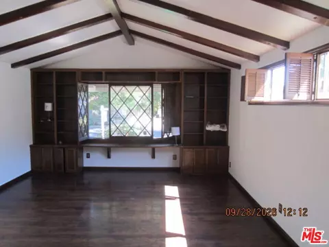 Living - 6929 Burnet Ave, Van Nuys, CA 91405 photo 1 of 4