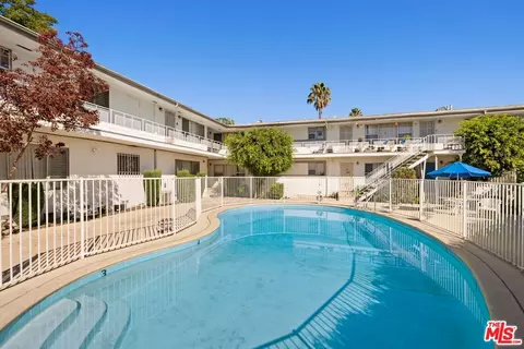 4505 Santa Rosalia Dr, Los Angeles, CA 90008