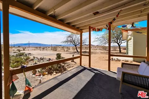 Exterior - 3229 Blower Rd, Twentynine Palms, CA 92277 photo 3 of 15