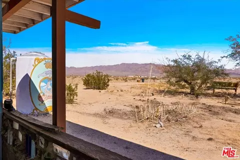 Exterior - 3229 Blower Rd, Twentynine Palms, CA 92277 photo 4 of 15