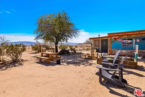 Exterior - 3229 Blower Rd, Twentynine Palms, CA 92277 photo 9 of 15