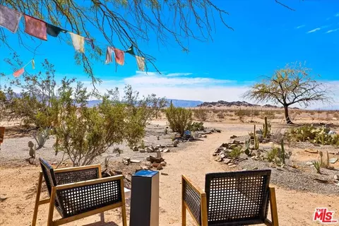 Exterior - 3229 Blower Rd, Twentynine Palms, CA 92277 photo 7 of 15