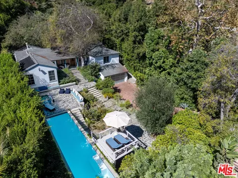 1853 Nichols Canyon Rd, Los Angeles, CA 90046