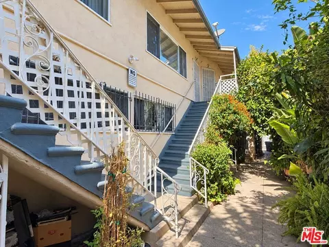 6137 Eleanor Ave, Los Angeles, CA 90038