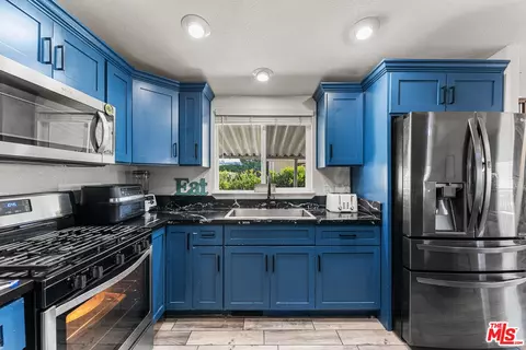 27361 Sierra Hwy #57, Canyon Country, CA 91351