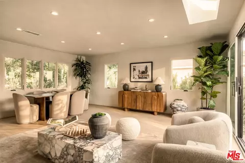 1204 Marine St, Santa Monica, CA 90405