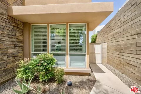 Exterior - 150 Newall, Irvine, CA 92618 photo 6 of 6