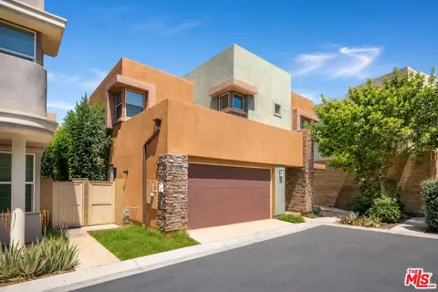 Exterior - 150 Newall, Irvine, CA 92618 photo 1 of 6