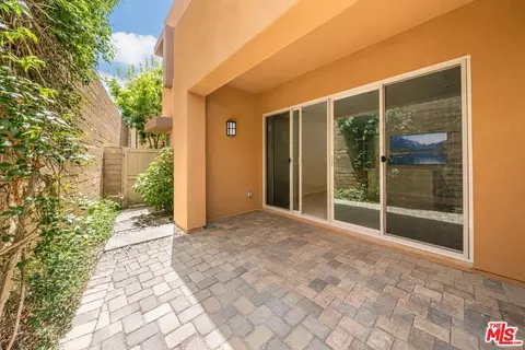 Exterior - 150 Newall, Irvine, CA 92618 photo 4 of 6