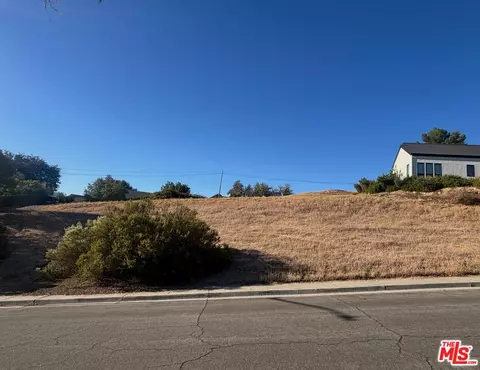 304 Maplewood Ct, Paso Robles, CA 93446 photo 2
