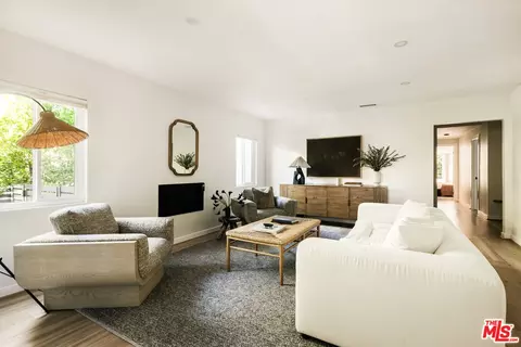 3658 Kelton Ave, Los Angeles, CA 90034