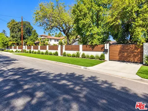 5738 Rhodes Ave, Valley Village, CA 91607