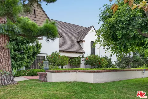 200 S June St, Los Angeles, CA 90004