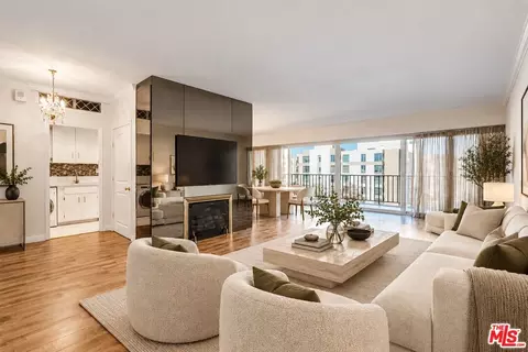 10450 Wilshire Blvd #4F, Los Angeles, CA 90024
