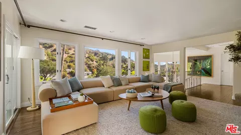 1759 N Beverly Dr, Beverly Hills, CA 90210