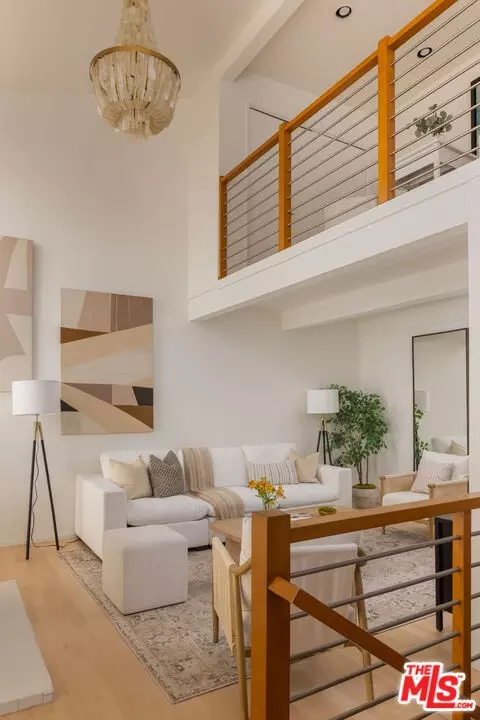 934 2nd St #3, Santa Monica, CA 90403