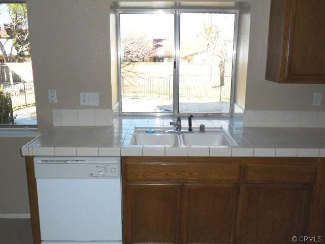 1101 E J7 Ave, Lancaster, CA 93535 photo 10