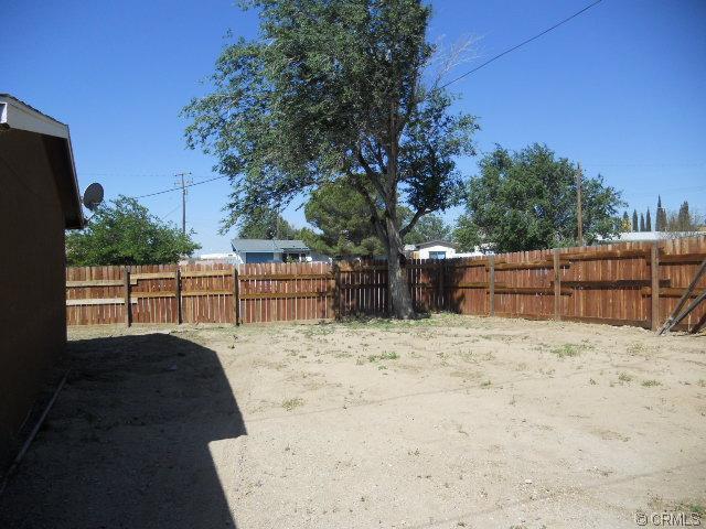 15881 Rexroth St, Mojave, CA 93501 photo 13