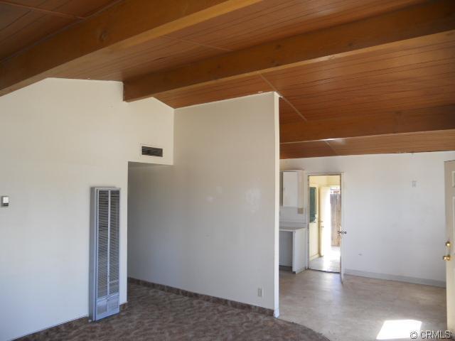 15881 Rexroth St, Mojave, CA 93501 photo 5