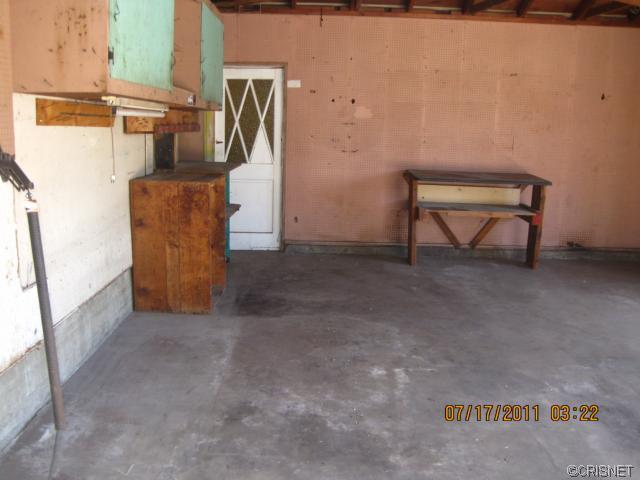 9610 Dorrington Ave, Arleta, CA 91331 photo 14