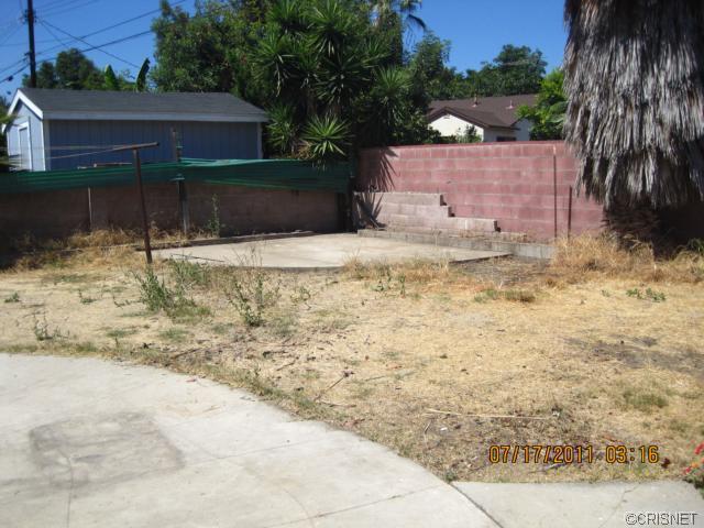 9610 Dorrington Ave, Arleta, CA 91331 photo 9