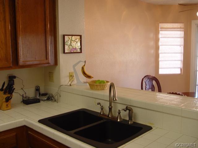 1025 E Avenue J3, Lancaster, CA 93535 photo 5