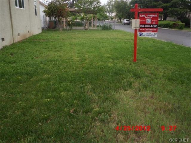 417 Carson St, Planada, CA 95365 photo 4