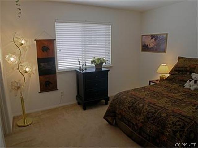 28440 Calex Dr, Valencia, CA 91354 photo 15