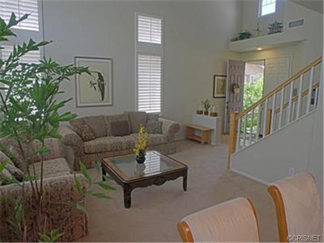 28440 Calex Dr, Valencia, CA 91354 photo 4