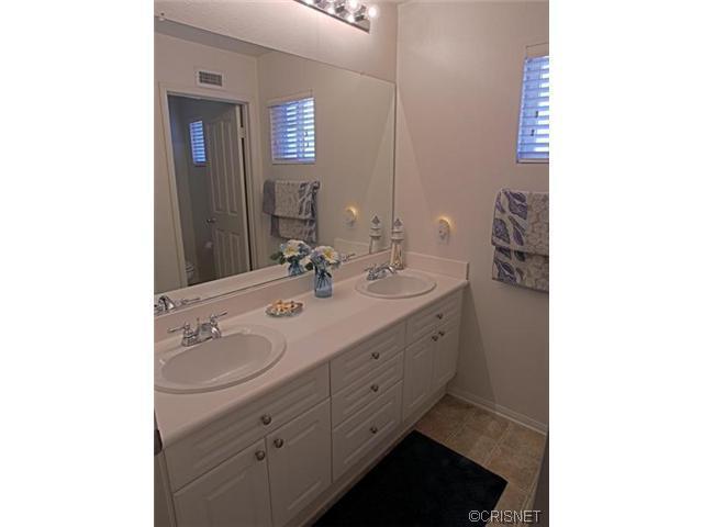 28440 Calex Dr, Valencia, CA 91354 photo 16