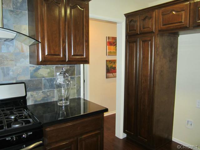 7323 Claire Ave, Reseda, CA 91335 photo 15
