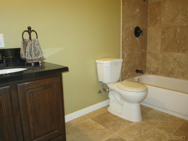 7323 Claire Ave, Reseda, CA 91335 photo 4