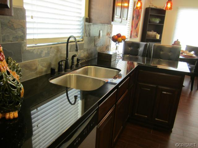7323 Claire Ave, Reseda, CA 91335 photo 26