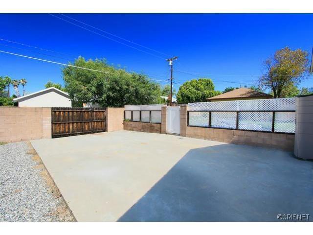 7727 Mason Ave, Winnetka, CA 91306 photo 21