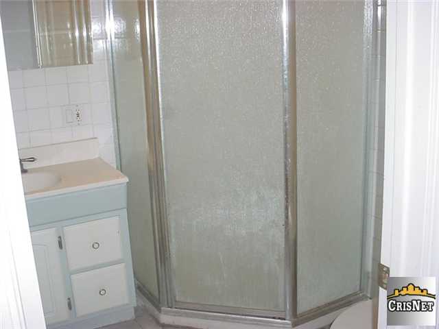9566 Lev Avenue, Arleta, OUTSIDEUSA 91331 photo 15