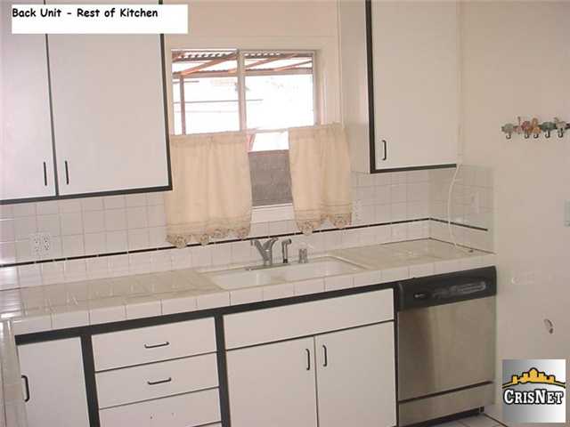 9566 Lev Avenue, Arleta, OUTSIDEUSA 91331 photo 10