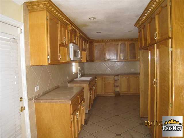 13059 Osborne St, Pacoima, CA 91331 photo 3
