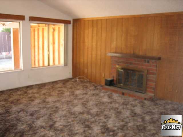 44328 Gingham Ave, Lancaster, CA 93535 photo 3