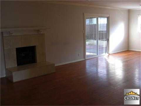 13227 Ottoman St, Arleta, CA 91331 photo 4