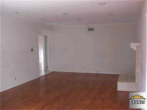 13227 Ottoman St, Arleta, CA 91331 photo 6