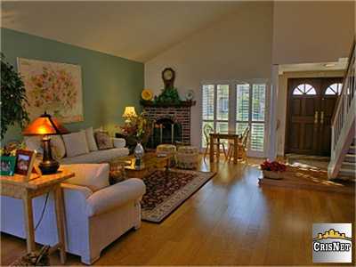7826 Quartz Ave, Winnetka, CA 91306 photo 2